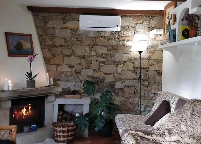 Casa Costaneira Ferienhaus Boiro